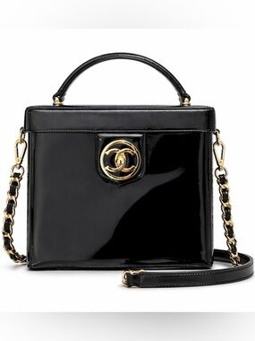 Authentic Chanel bag/ cosmetic vanity bag